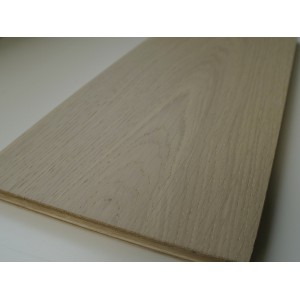White washed Wire Brushed Wide Plank Oak Engineered Floors